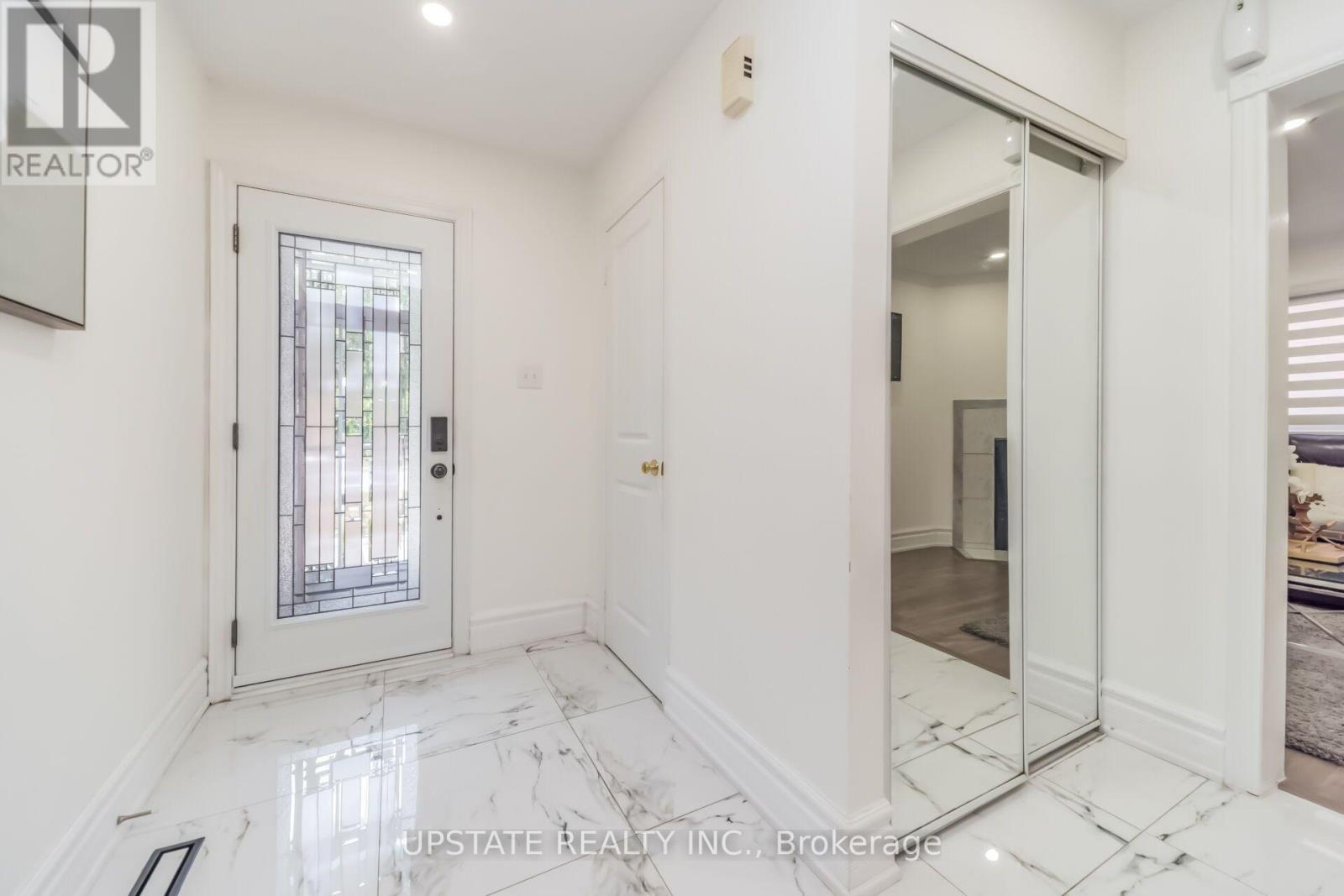 145 Valonia Drive, Brampton, Ontario  L6V 4J1 - Photo 5 - W13602534
