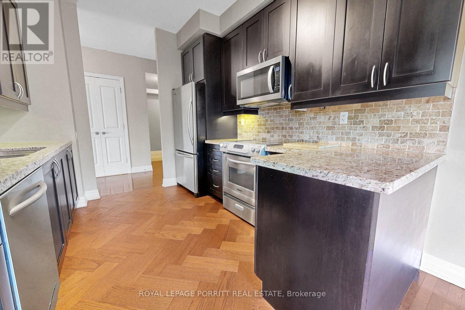 309 - 9 Burnhamthorpe Crescent, Toronto, Ontario  M9A 0A6 - Photo 13 - W13602614