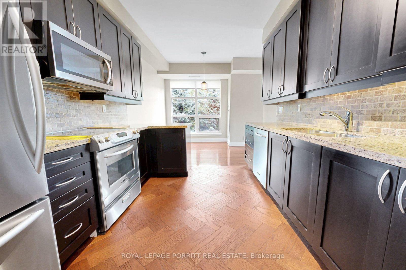 309 - 9 Burnhamthorpe Crescent, Toronto, Ontario  M9A 0A6 - Photo 8 - W13602614