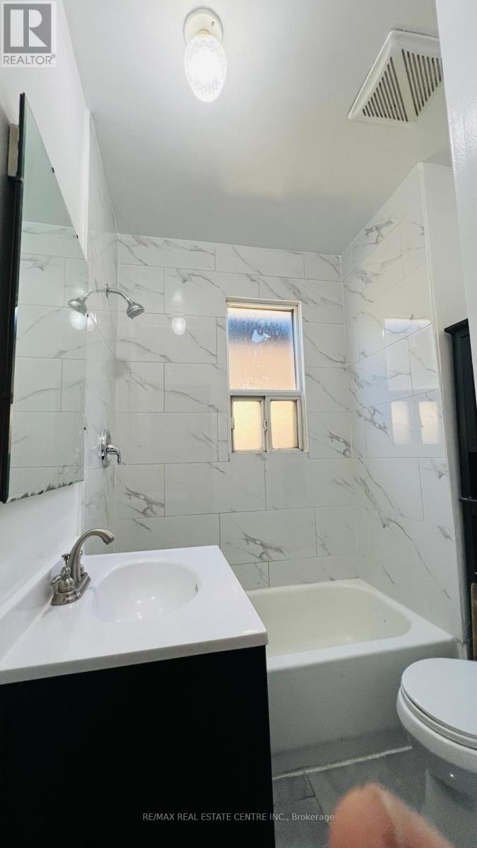 29 Harrison Avenue, Hamilton, Ontario  L8H 2Z8 - Photo 10 - X13602462