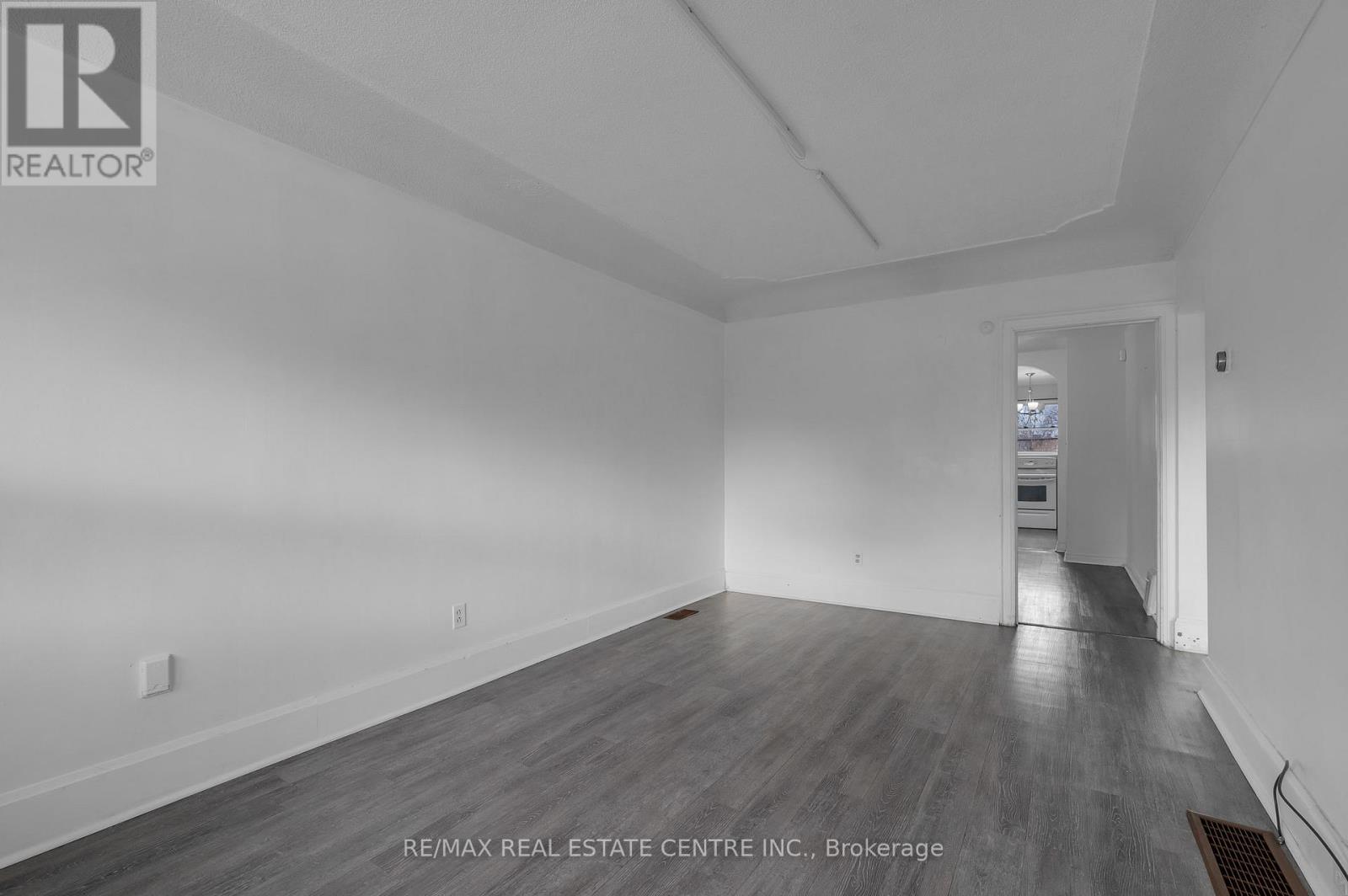 29 Harrison Avenue, Hamilton, Ontario  L8H 2Z8 - Photo 6 - X13602462