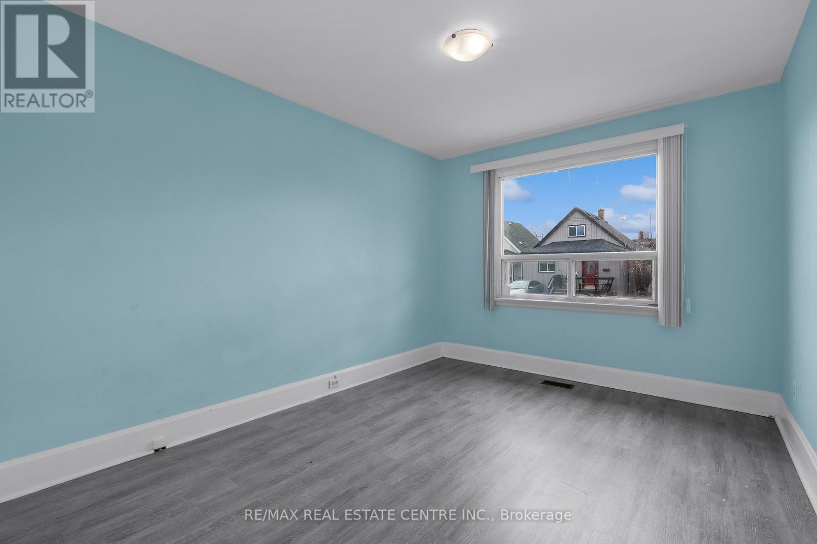 29 Harrison Avenue, Hamilton, Ontario  L8H 2Z8 - Photo 8 - X13602462