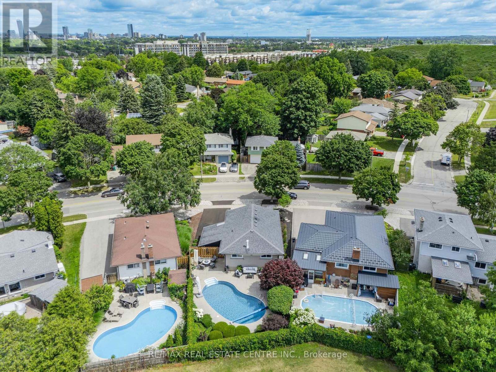 107 Laurentian Drive, Kitchener, Ontario  N2E 1C3 - Photo 44 - X13602562