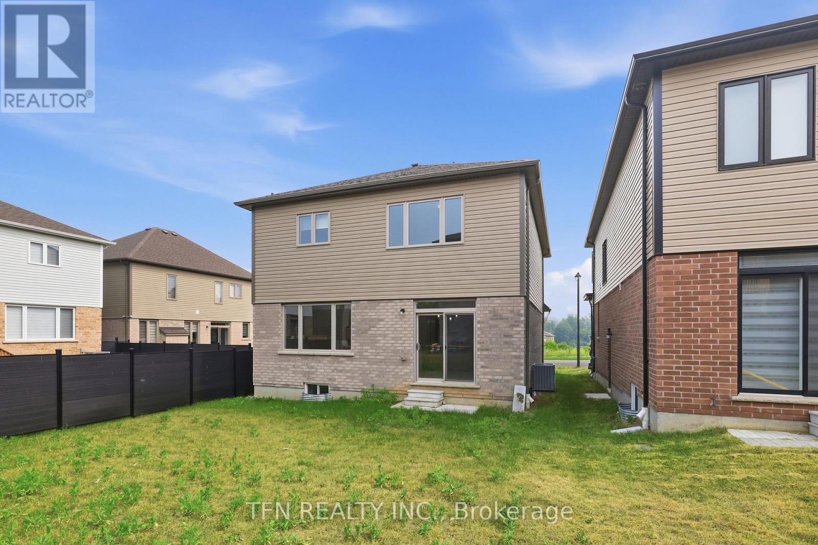 16 Blaney Street, Brant, Ontario  N3L 0M8 - Photo 18 - X13602646