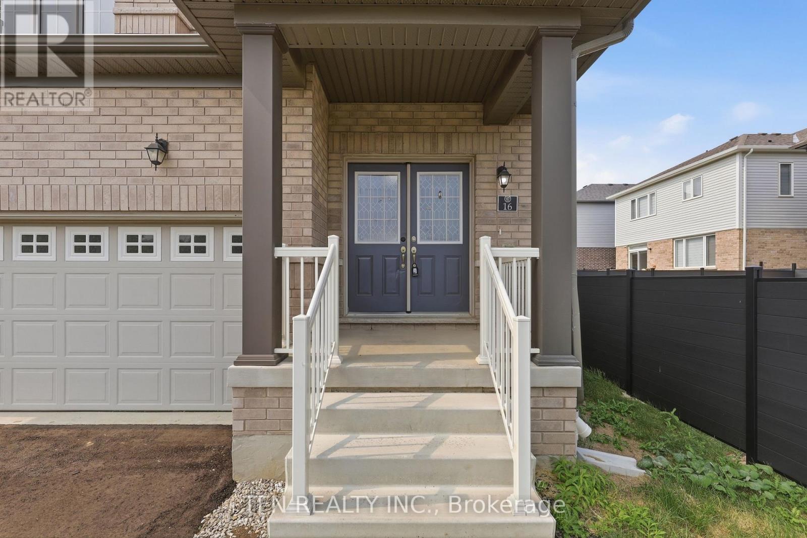 16 Blaney Street, Brant, Ontario  N3L 0M8 - Photo 3 - X13602646