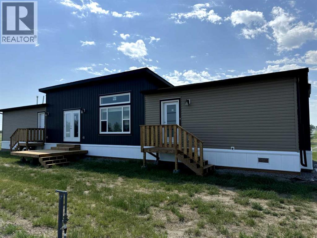 7037 & 7049 48 Street, Taber, Alberta T1G 0G7 - Photo 2 - A2331498