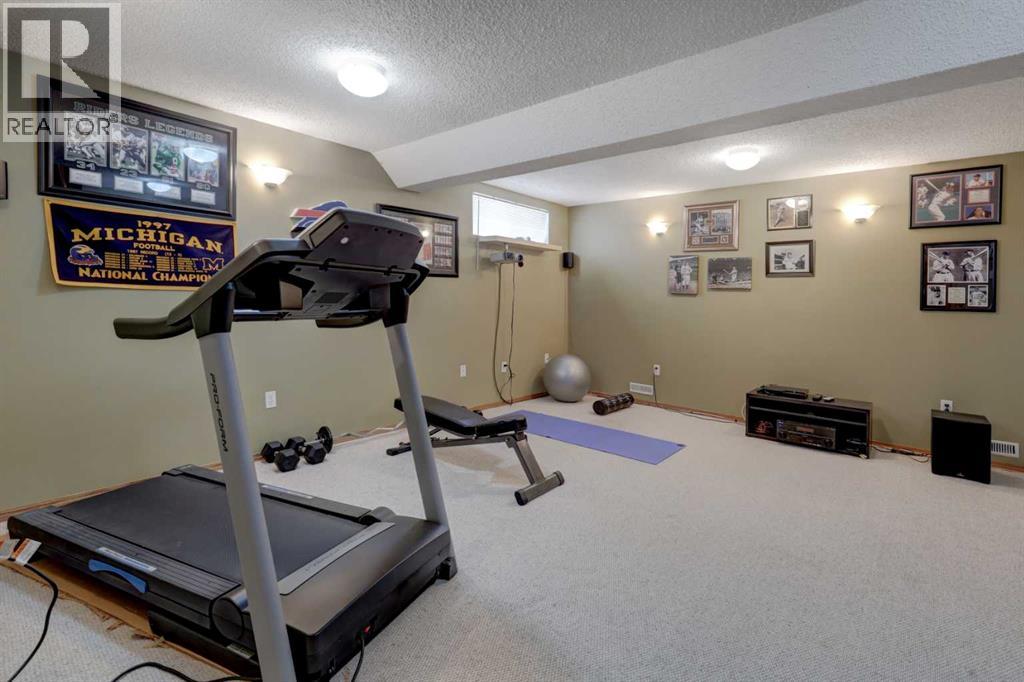 96 Hawktree Close NW, Calgary, Alberta  T3G 3T3 - Photo 24 - A2326150