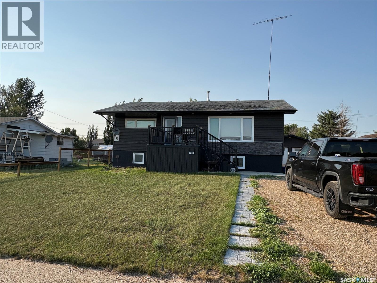 105 5th AVENUE, hodgeville, Saskatchewan