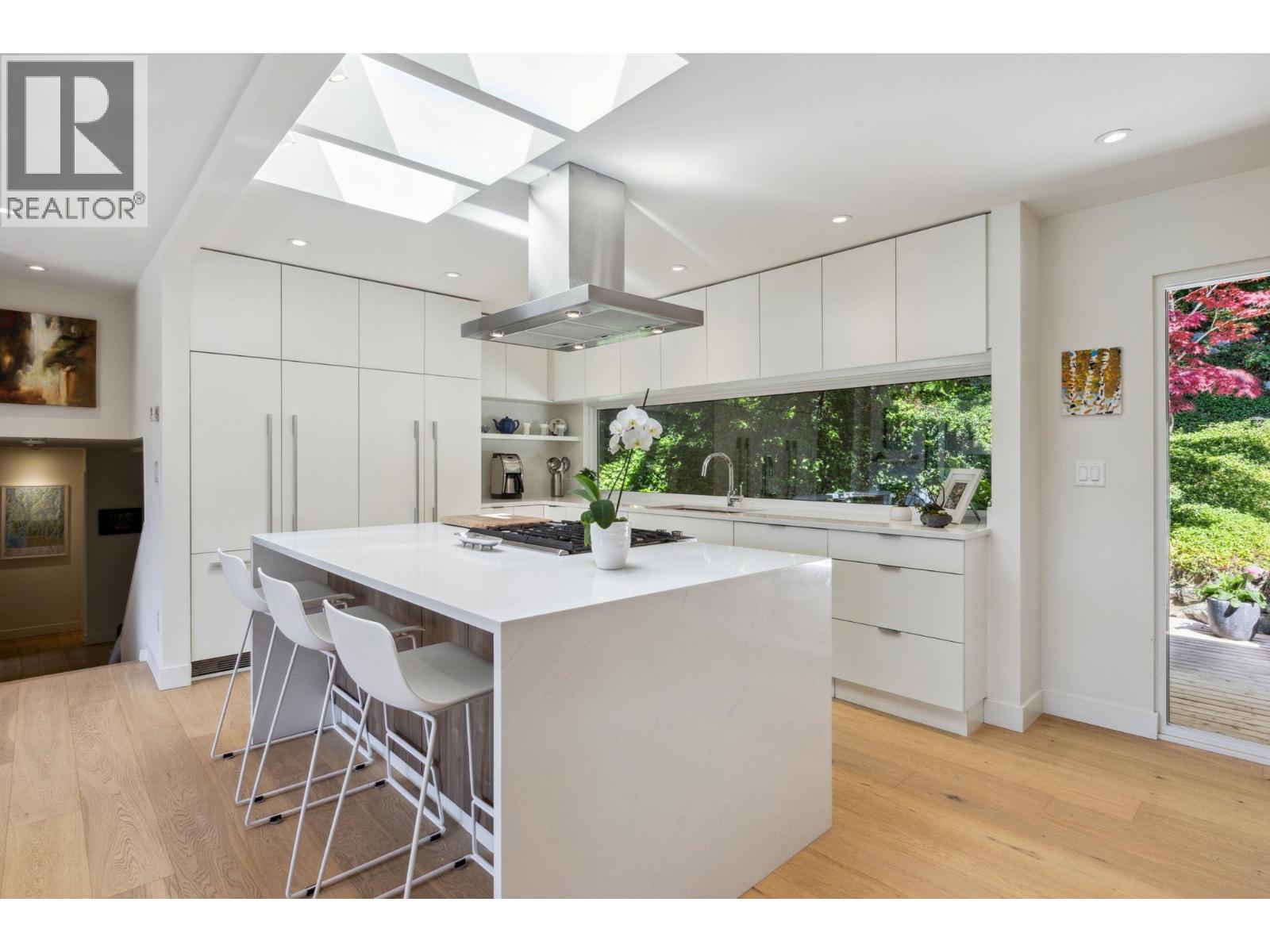 5766 Cranley Drive, West Vancouver, British Columbia  V7W 1S8 - Photo 15 - R3149658