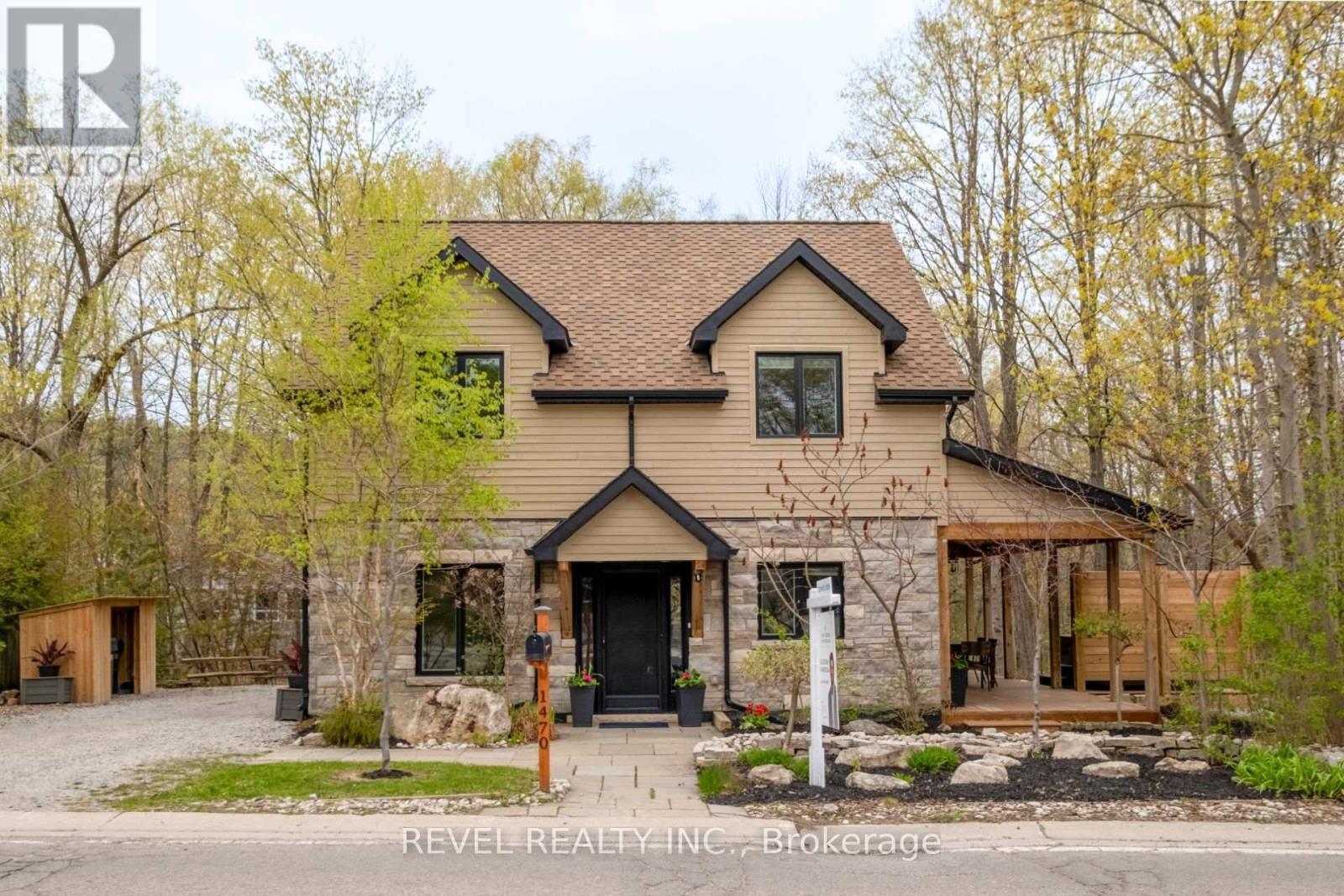 1470 QUEEN STREET W, Caledon, Ontario