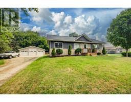 1077 QUEEN STREET, howick, Ontario