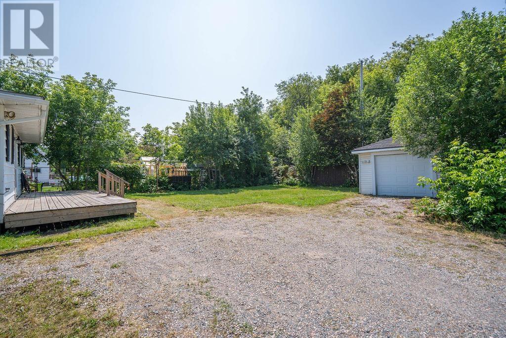 275 John St, Sault Ste. Marie, Ontario  P6A 1P4 - Photo 10 - SM261955