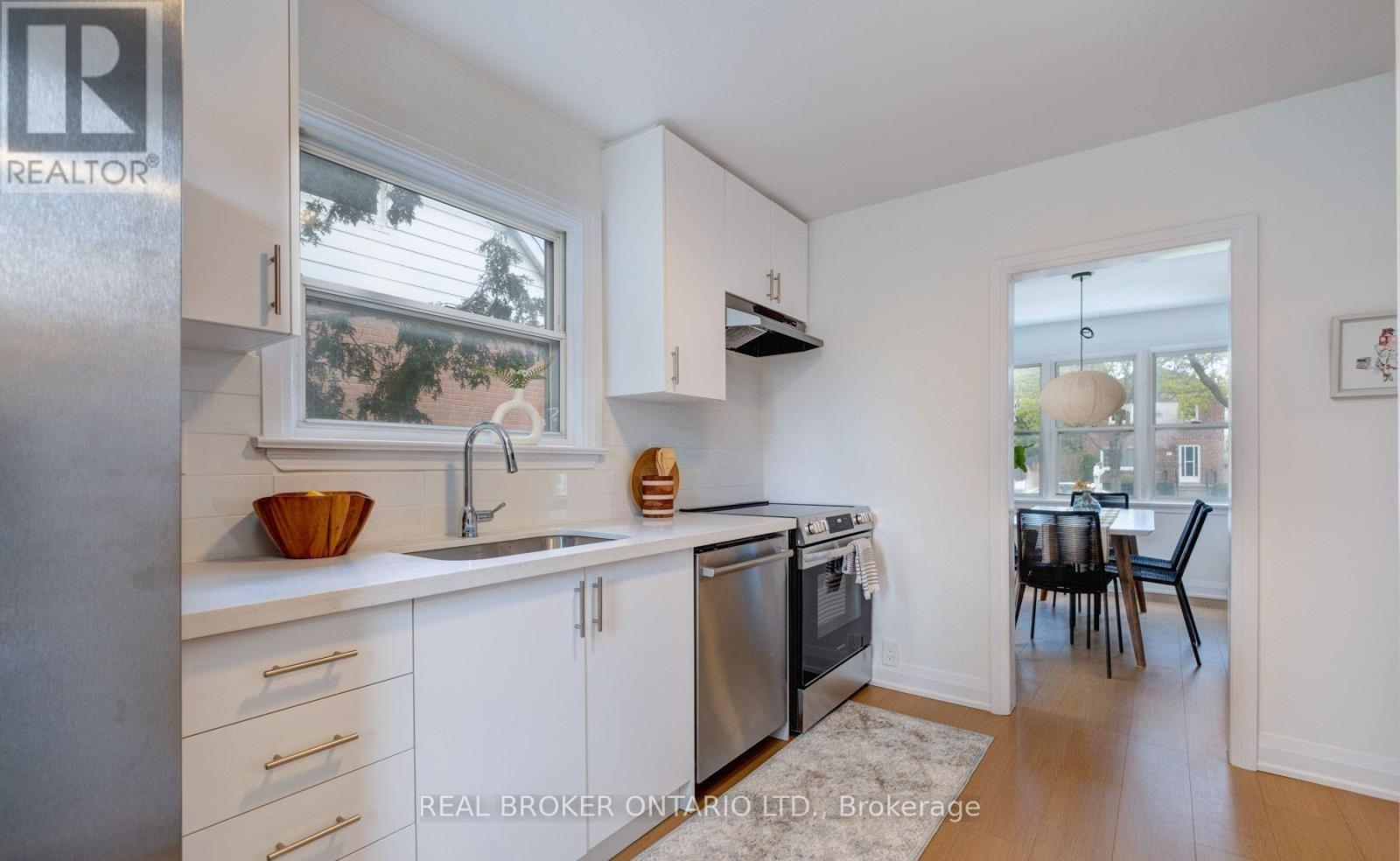 40 Stamford Square N, Toronto, Ontario  M1L 1X6 - Photo 11 - E13598502