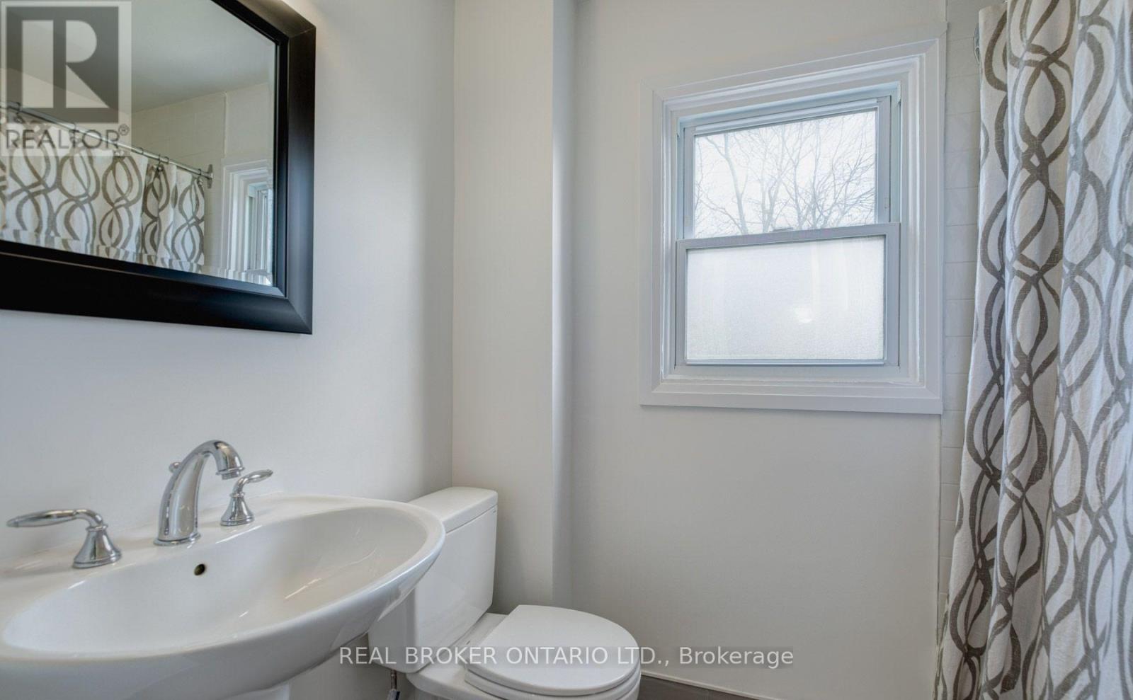 40 Stamford Square N, Toronto, Ontario  M1L 1X6 - Photo 12 - E13598502