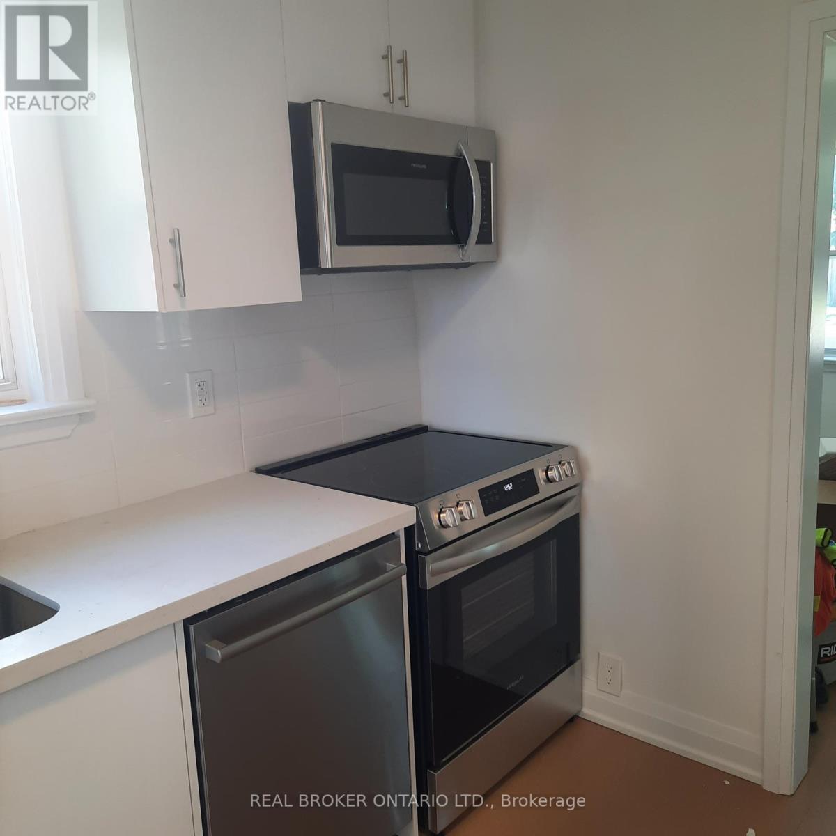 40 Stamford Square N, Toronto, Ontario  M1L 1X6 - Photo 21 - E13598502