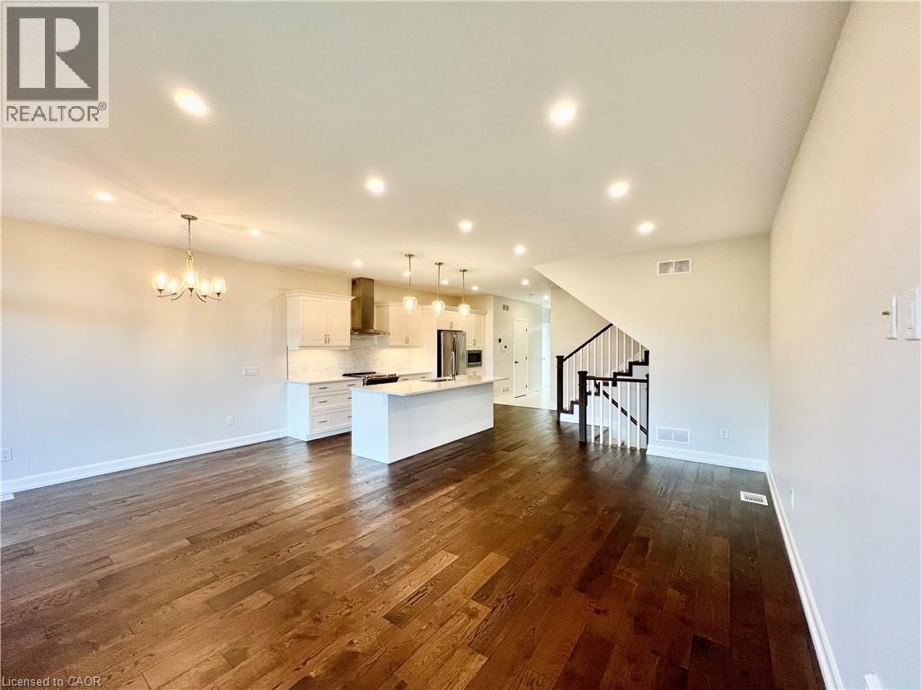 7174 Parsa Street, Niagara Falls, Ontario  L2H 3T1 - Photo 4 - 40847619