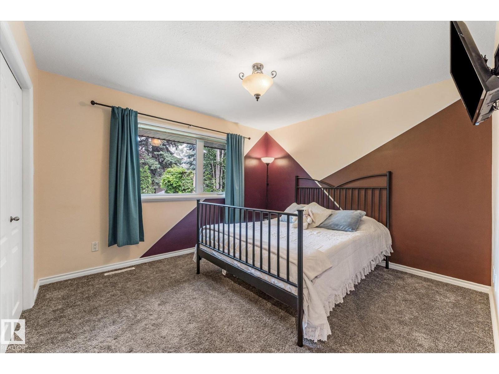 10810 54 Av NW, Edmonton, Alberta  T6H 0T9 - Photo 17 - E4500530