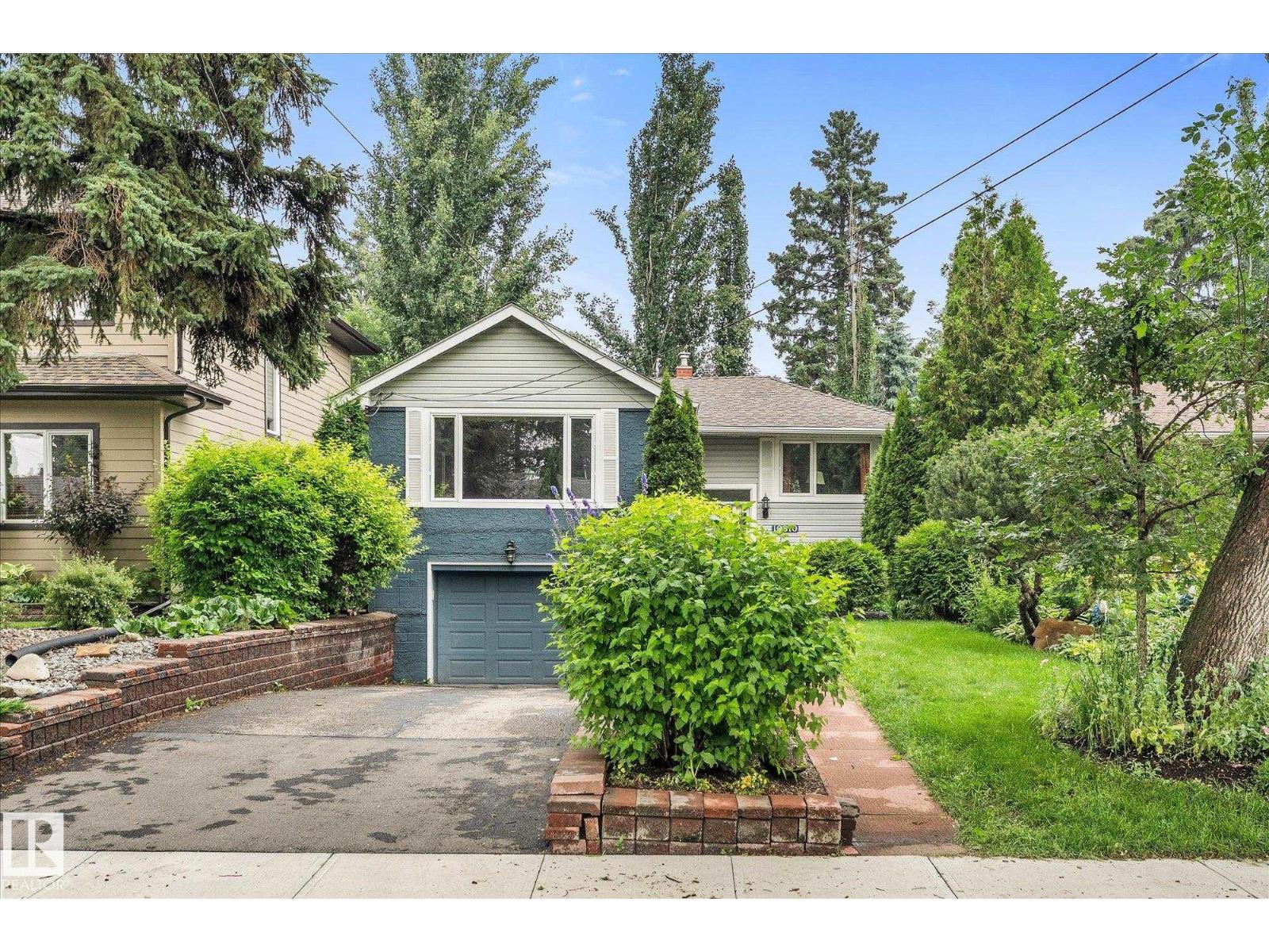 10810 54 Av NW, Edmonton, Alberta  T6H 0T9 - Photo 2 - E4500530