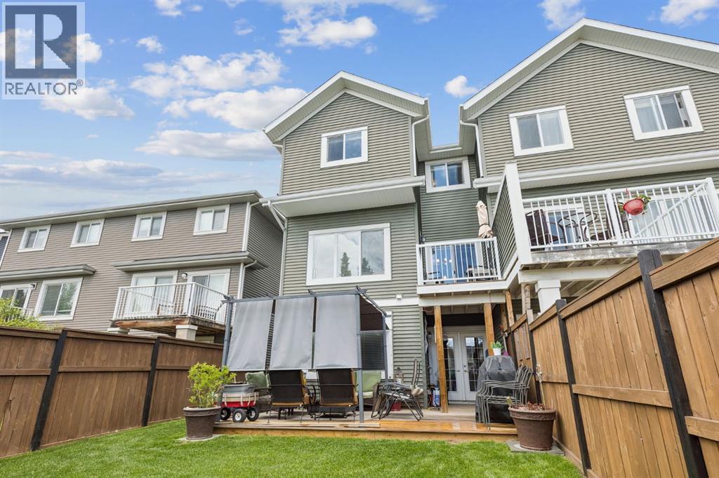 75 Sunrise View, Cochrane, Alberta  T4C 0M8 - Photo 18 - A2318844