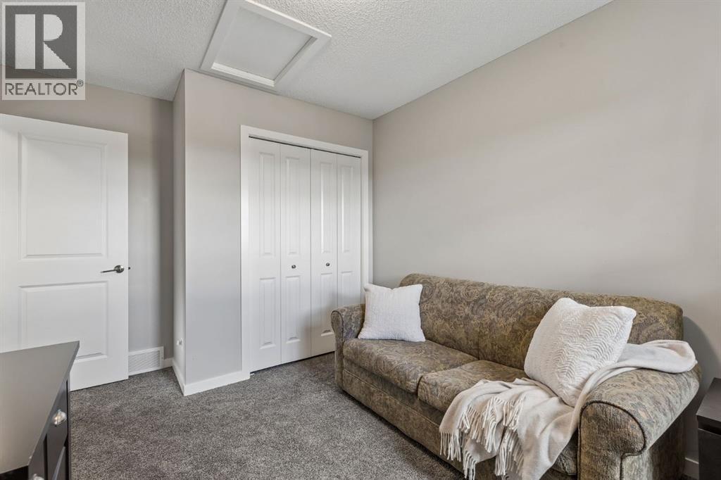 75 Sunrise View, Cochrane, Alberta  T4C 0M8 - Photo 13 - A2318844