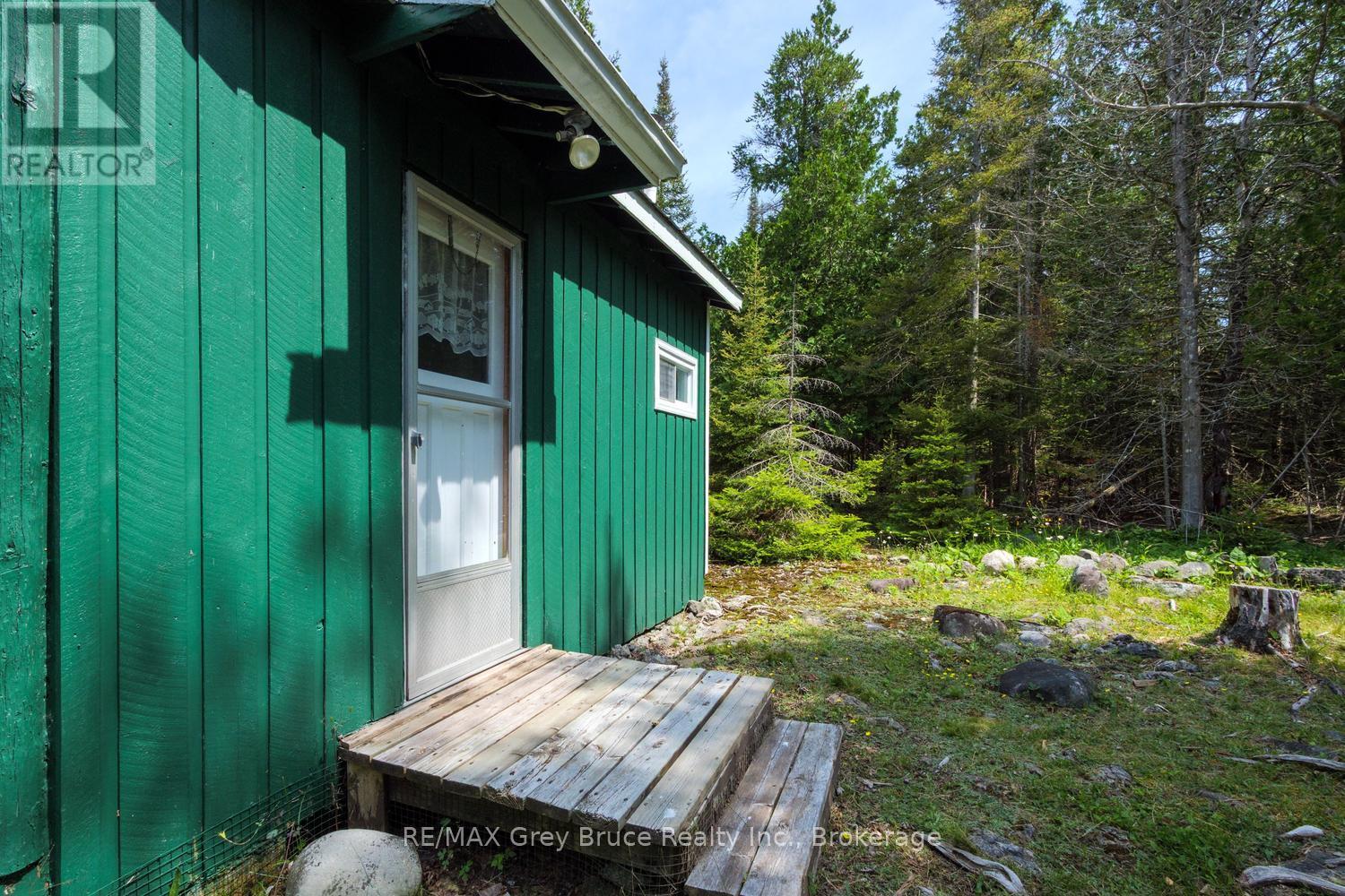 949 Dorcas Bay Road, Northern Bruce Peninsula, Ontario  N0H 2R0 - Photo 30 - X13550160