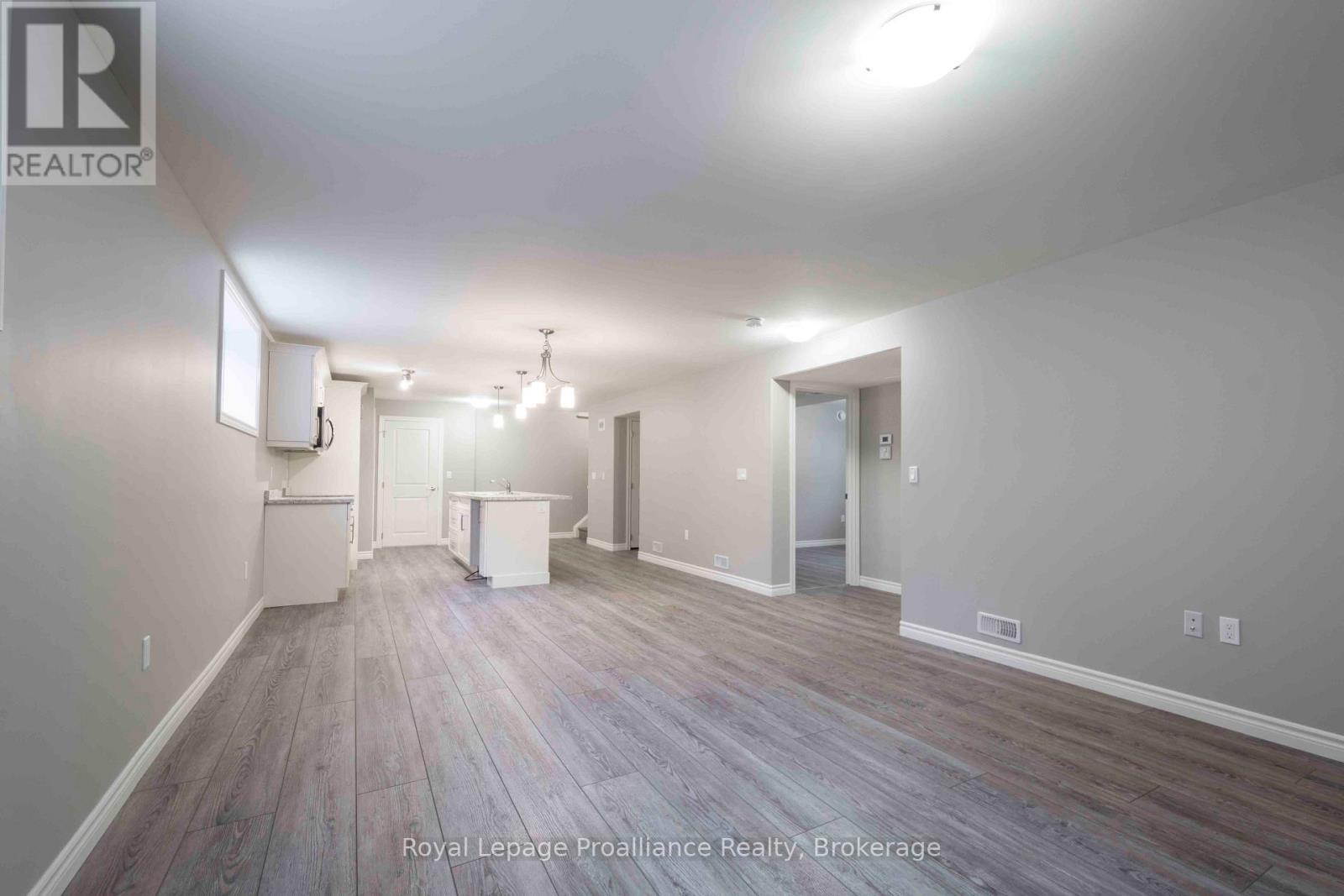 47 Dewal Place, Belleville, Ontario  K8P 0H3 - Photo 7 - X13602838