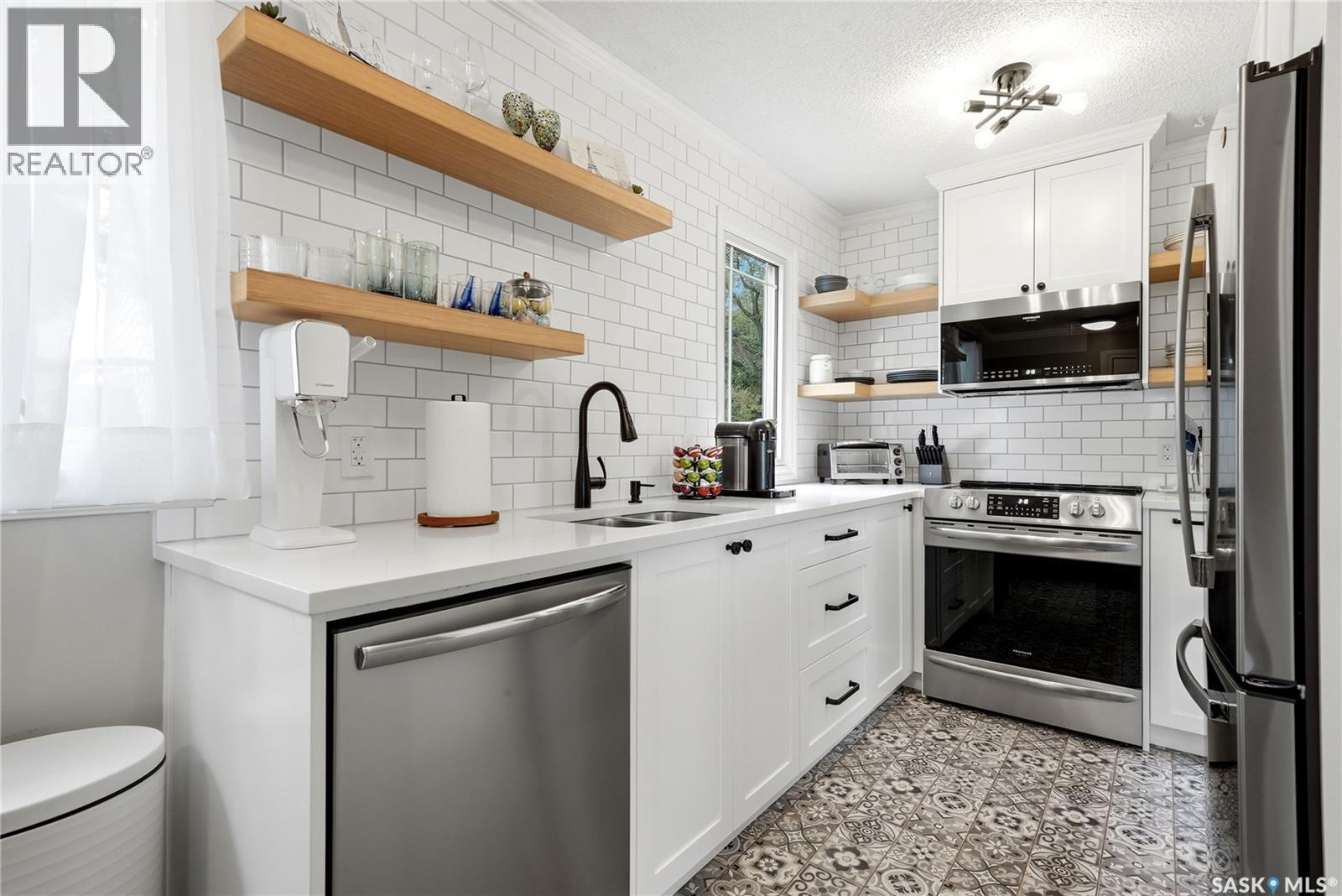 2802 Montague Street, Regina, Saskatchewan  S4S 1Z2 - Photo 12 - SK043339