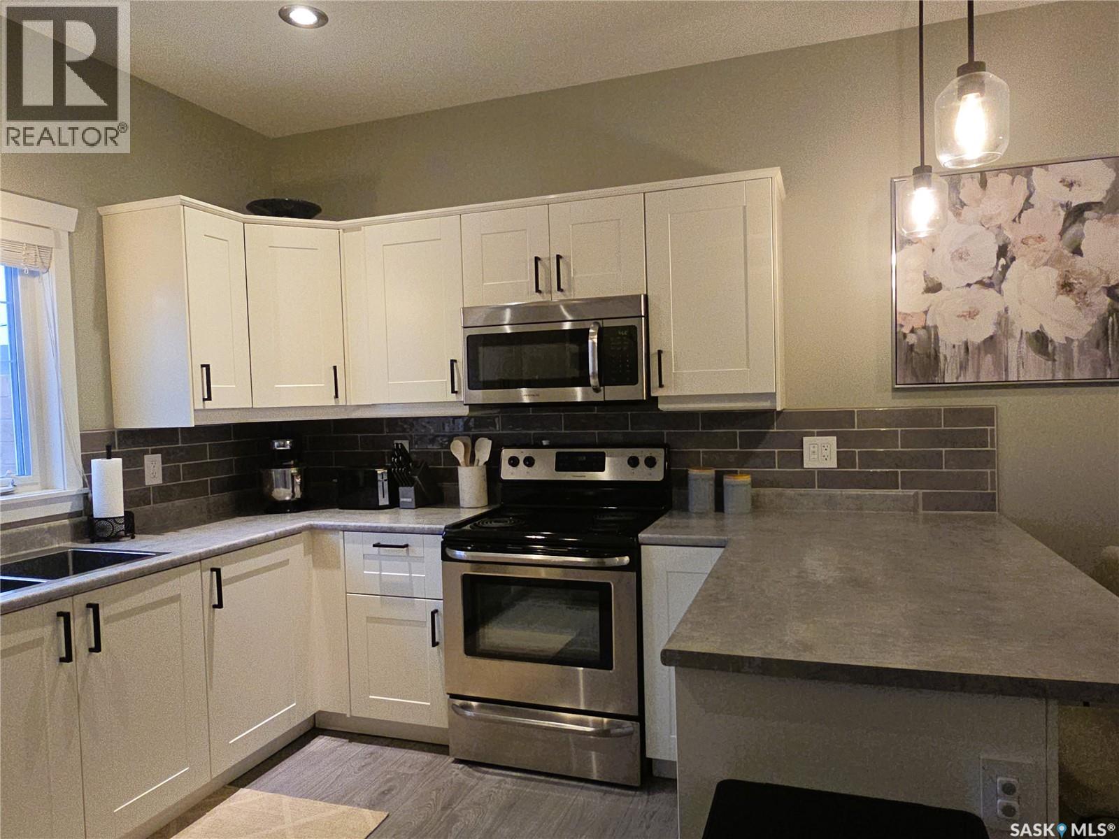 652 Ells Crescent, Saskatoon, Saskatchewan  S7L 6H9 - Photo 9 - SK043585