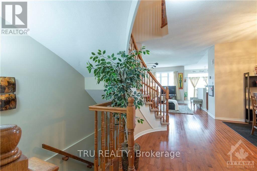 228 Berrigan Drive, Ottawa, Ontario  K2J 5C4 - Photo 4 - X13602840