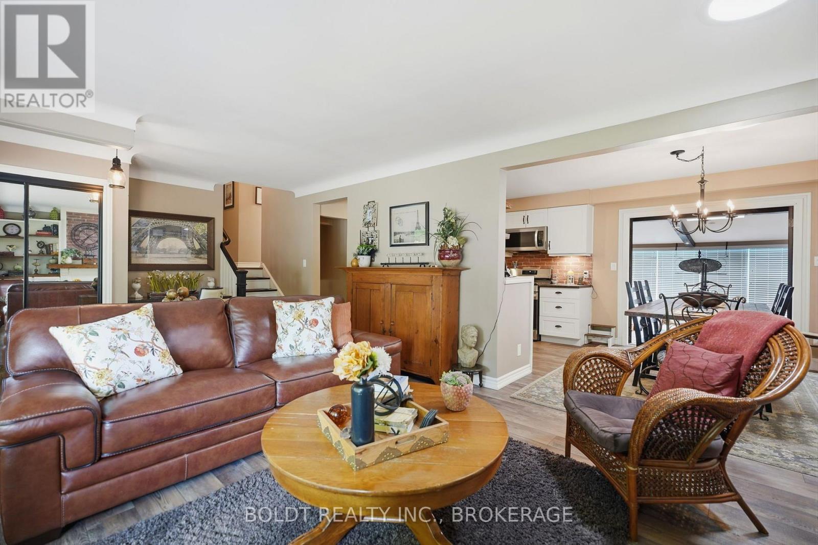 18 Prince Charles Drive, St. Catharines (Lakeport), Ontario  L2N 3Y6 - Photo 11 - X13602832