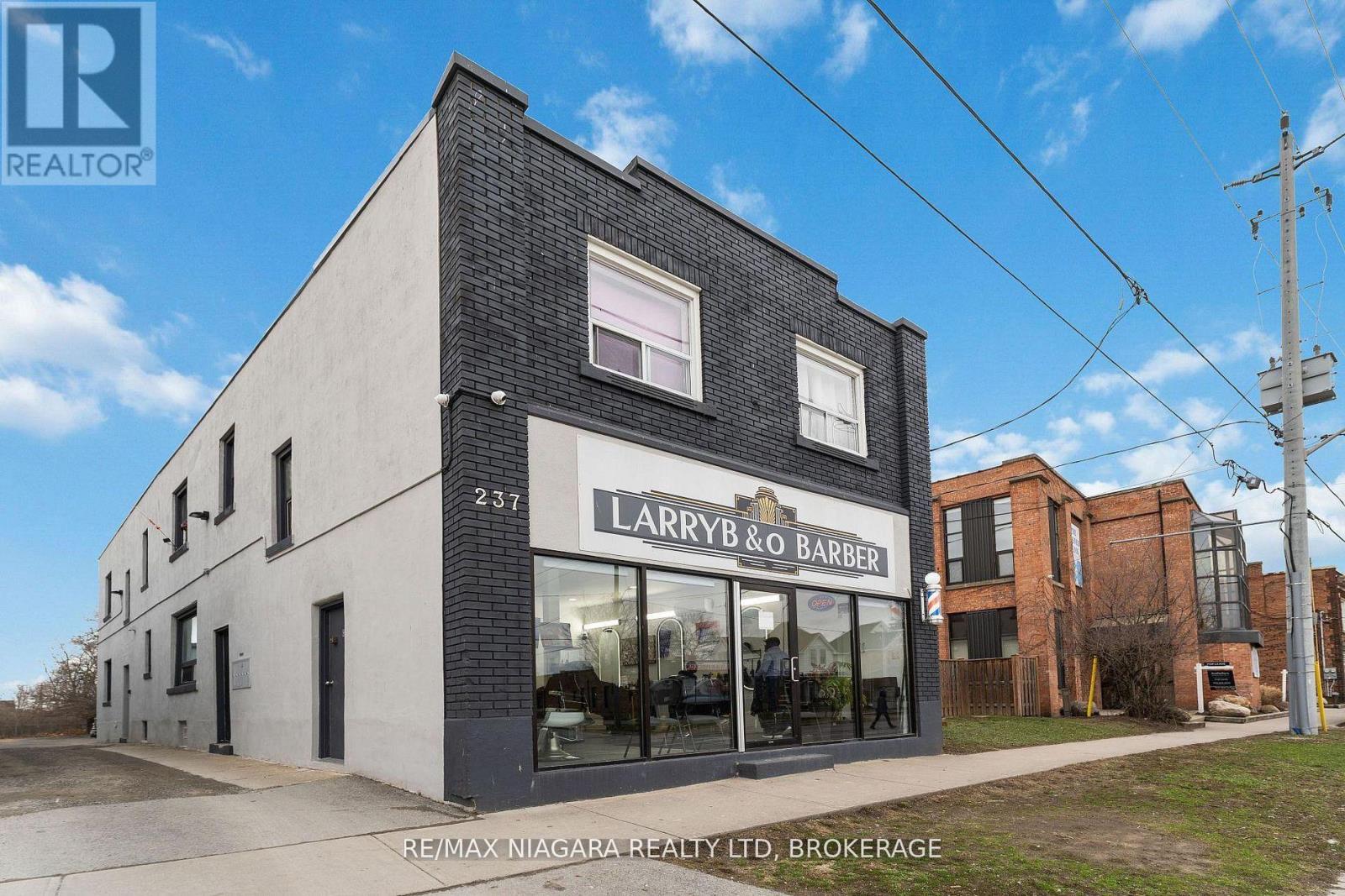 1 - 237 Church Street N, St. Catharines (E. Chester), Ontario  L2R 3E8 - Photo 2 - X13602978