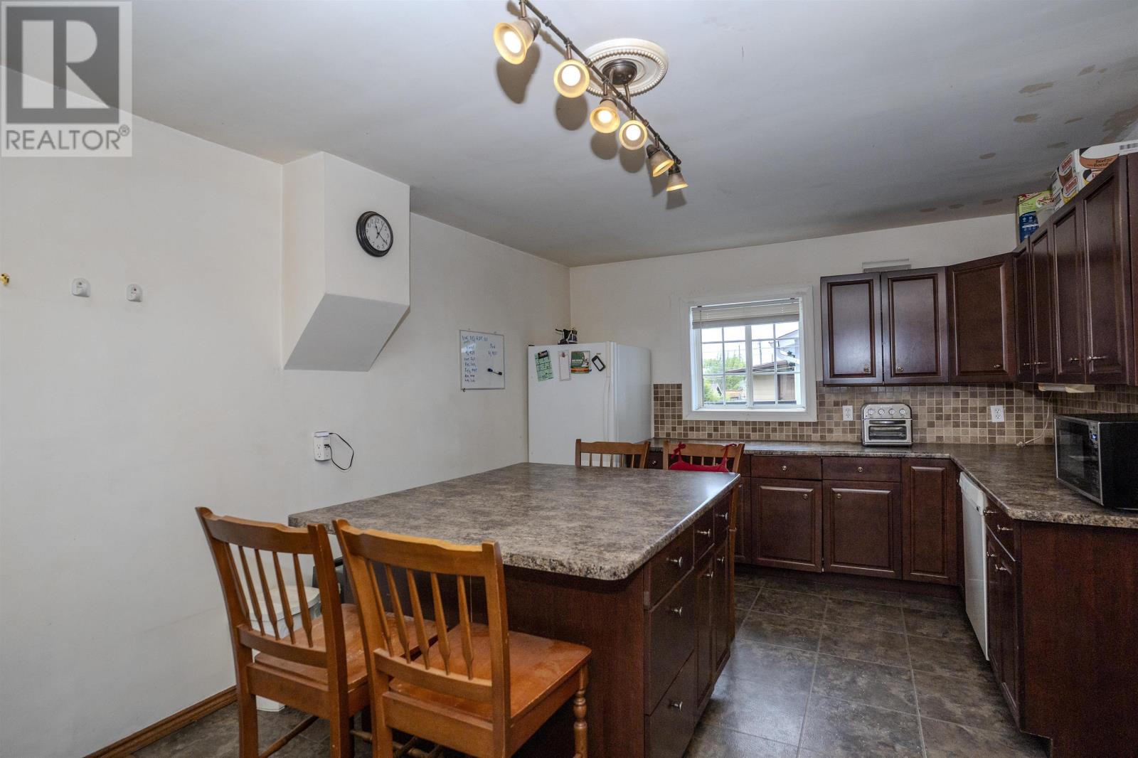 237 Finlayson St, Thunder Bay, Ontario  P7C 2K8 - Photo 9 - TB2602106