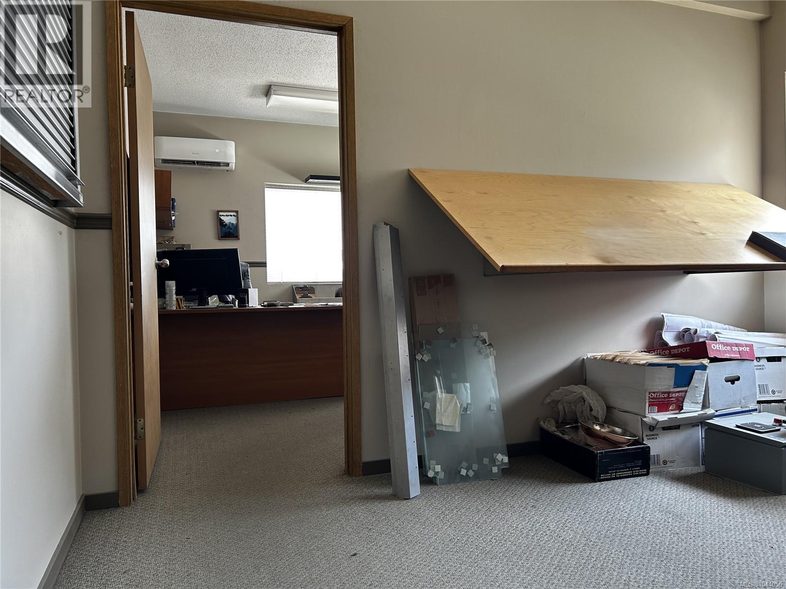 487 Burnside Rd E, Victoria, British Columbia  V8T 2X3 - Photo 28 - 1044056