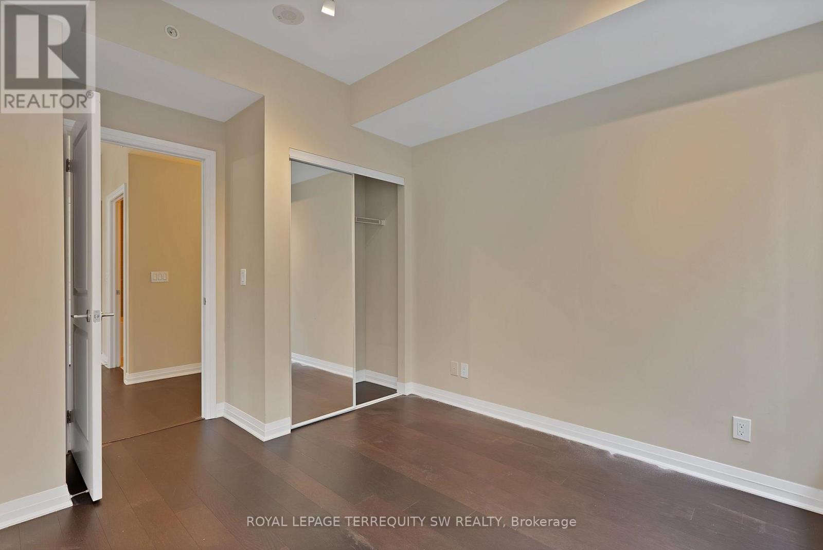 1307 - 8 Mercer Street, Toronto, Ontario  M5V 0C4 - Photo 10 - C13602864