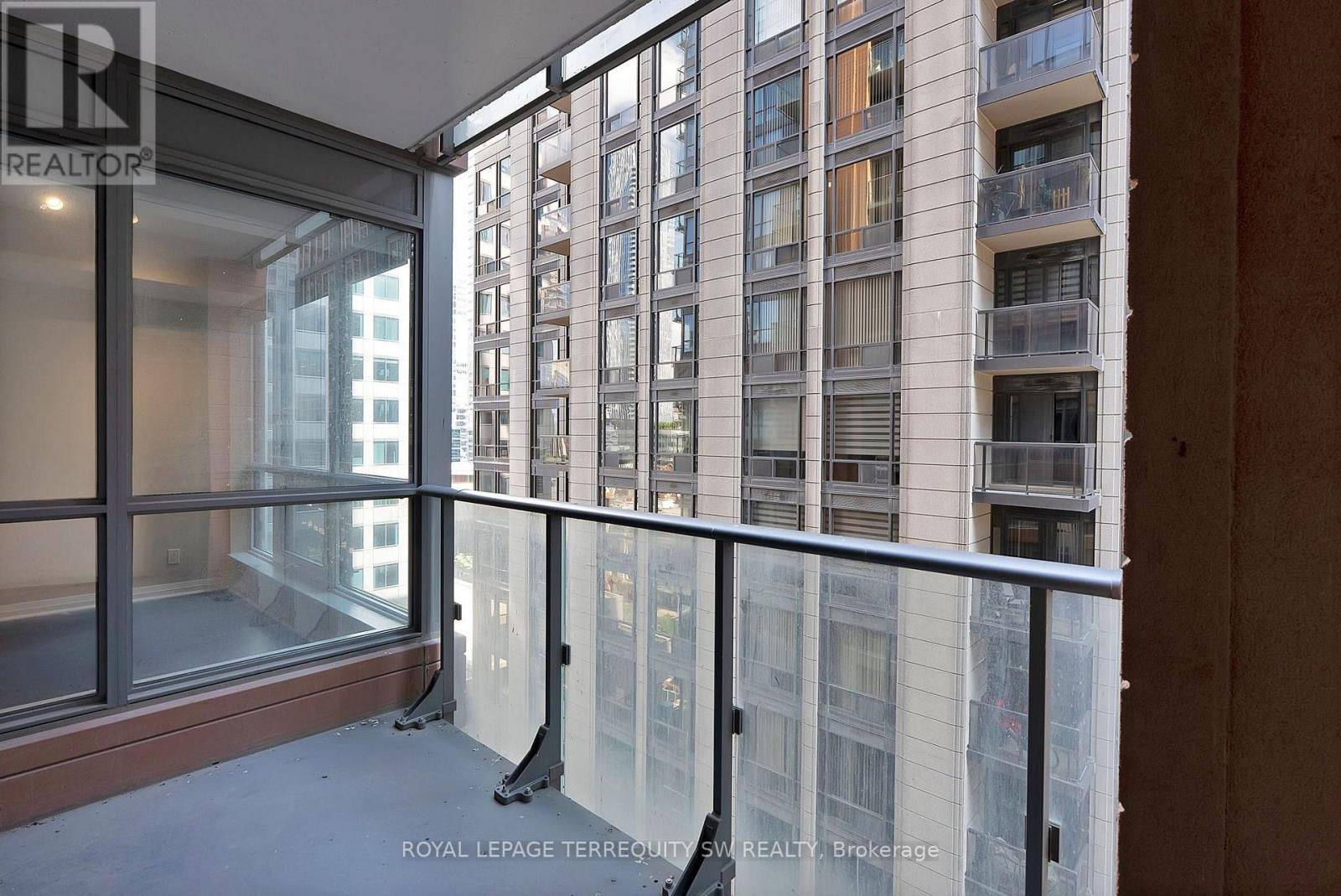 1307 - 8 Mercer Street, Toronto, Ontario  M5V 0C4 - Photo 16 - C13602864