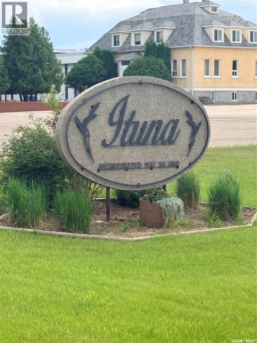 Lots 5-9 Main Street, Ituna, Saskatchewan  S0A 1N0 - Photo 1 - SK019731