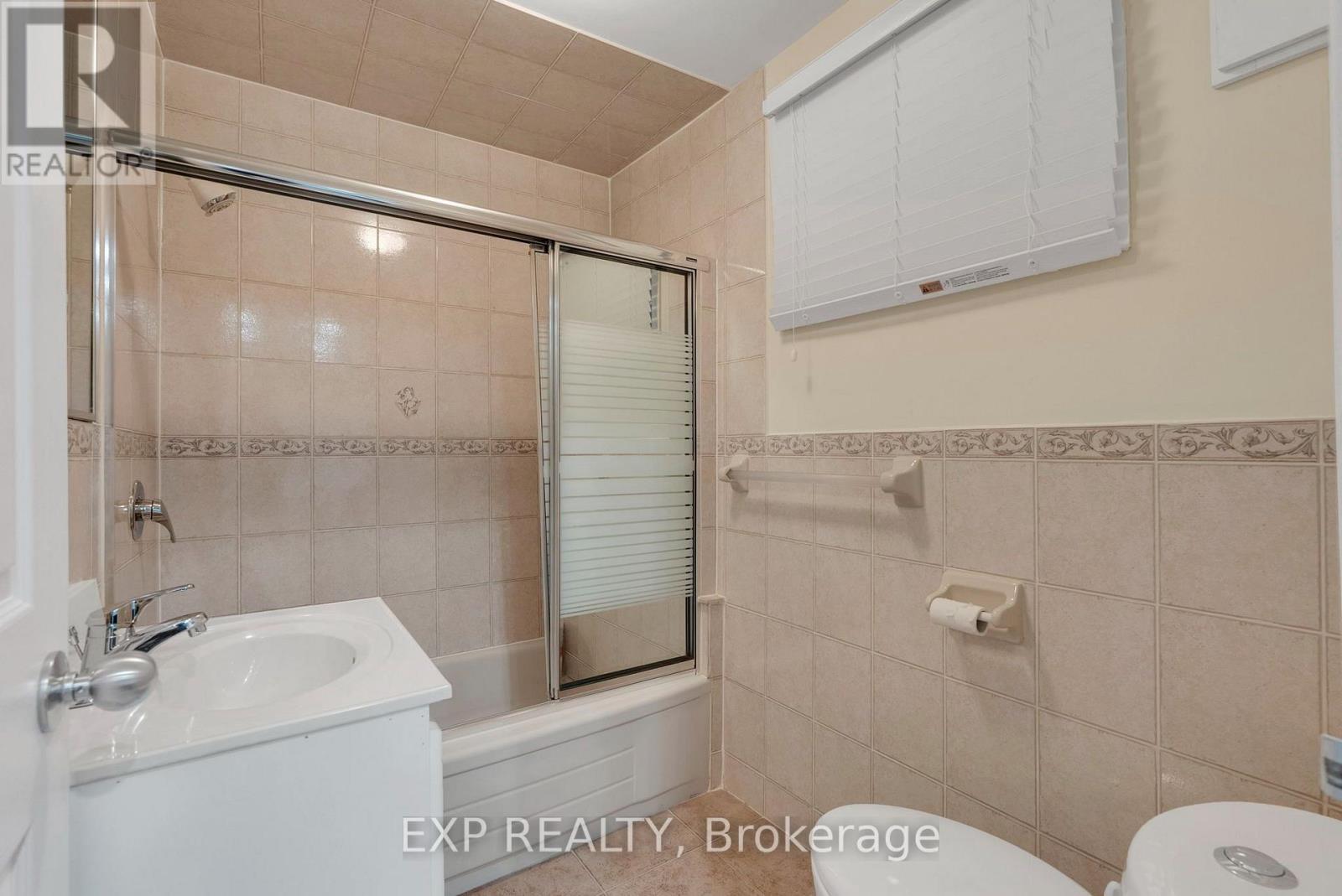 36 Cleethorpes Boulevard, Toronto, Ontario  M1S 3T3 - Photo 37 - E13603002