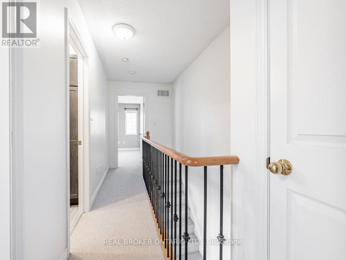 102 Natalie Place, Toronto, Ontario  M4M 3P7 - Photo 21 - E13603006