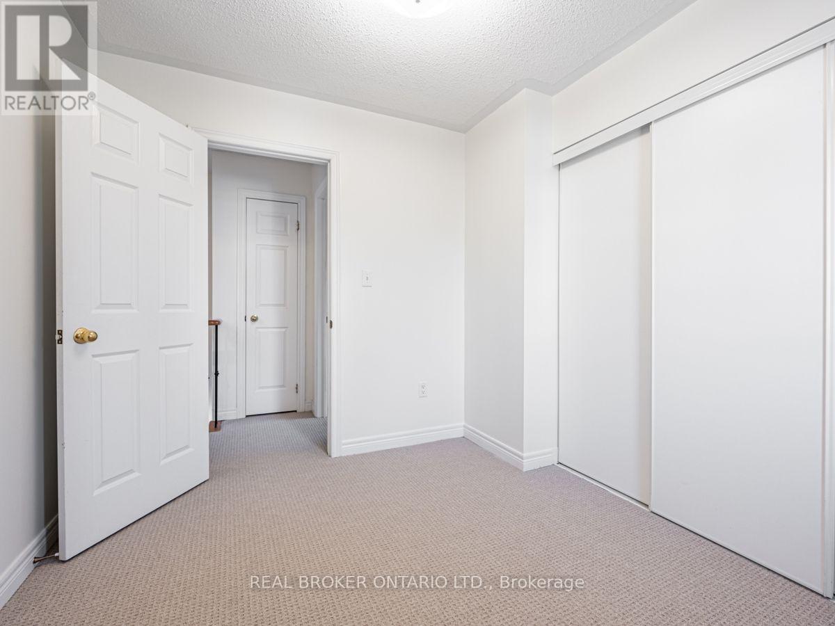 102 Natalie Place, Toronto, Ontario  M4M 3P7 - Photo 27 - E13603006