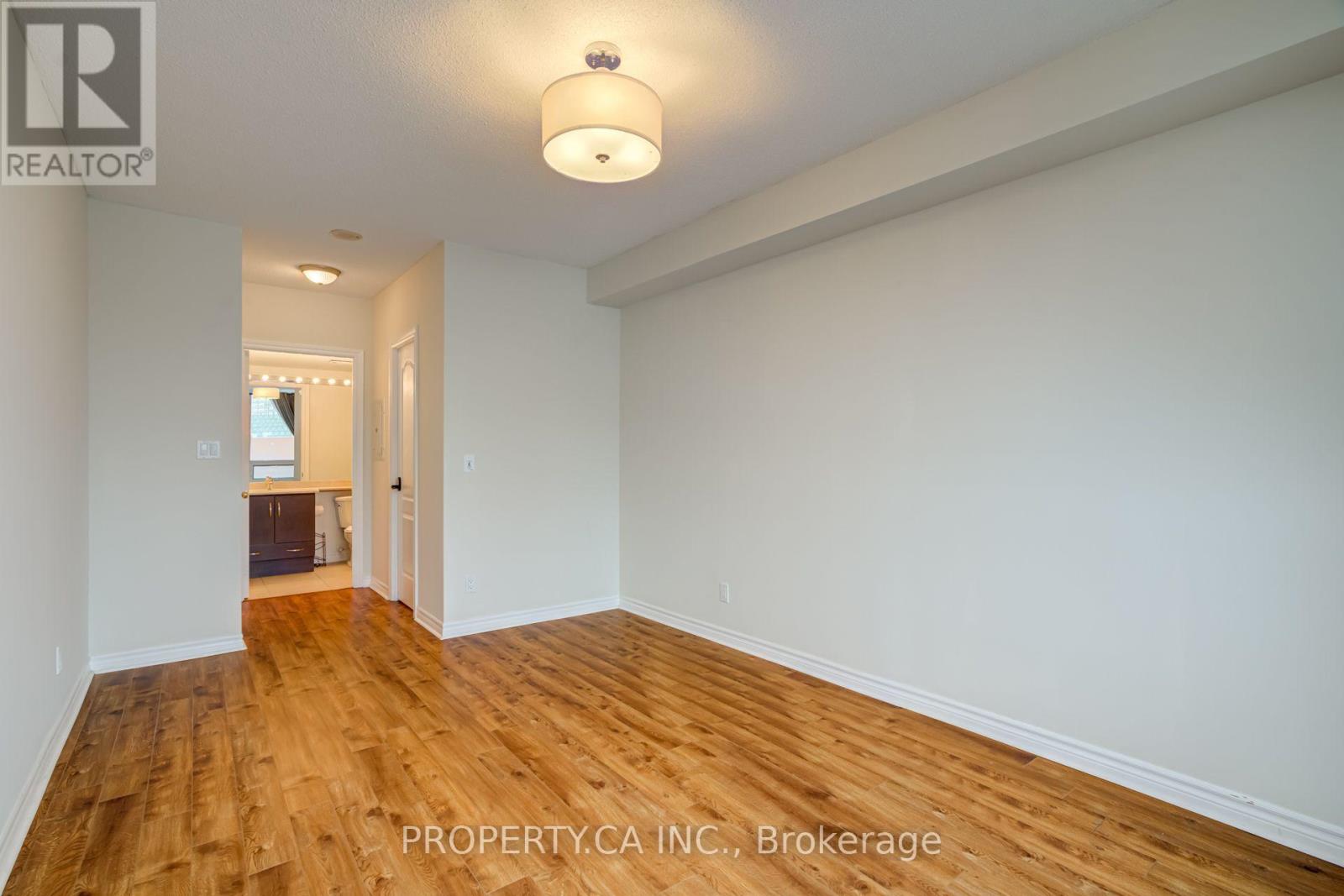 201 - 88 Promenade Circle, Vaughan, Ontario  L4J 9A4 - Photo 17 - N13602910