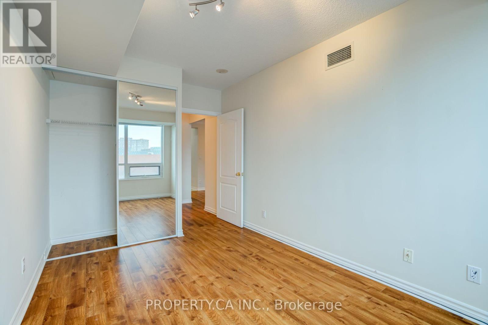 201 - 88 Promenade Circle, Vaughan, Ontario  L4J 9A4 - Photo 24 - N13602910