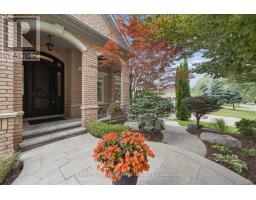 123 LAURENTIAN BOULEVARD, Vaughan, Ontario