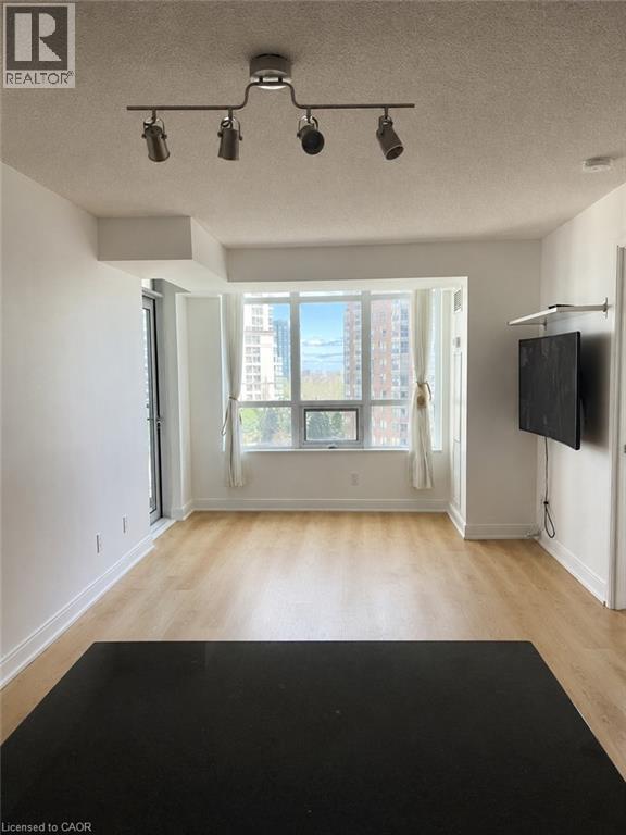 330 Burnhamthorpe Road W Unit# 708, Mississauga, Ontario  L5B 0E1 - Photo 8 - 40850927