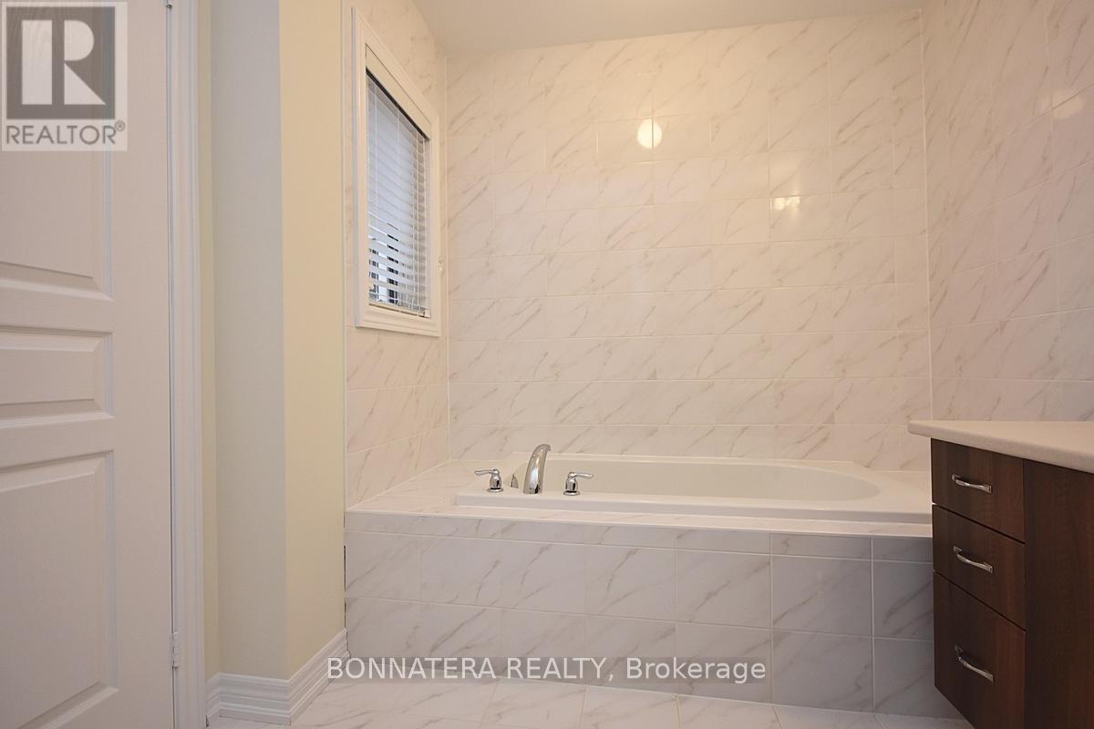 462 Terrace Way, Oakville, Ontario  L6M 1N5 - Photo 15 - W13602852