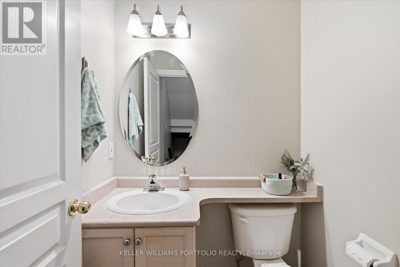 2153 Meadowglen Drive, Oakville, Ontario  L6M 4C9 - Photo 35 - W13602882