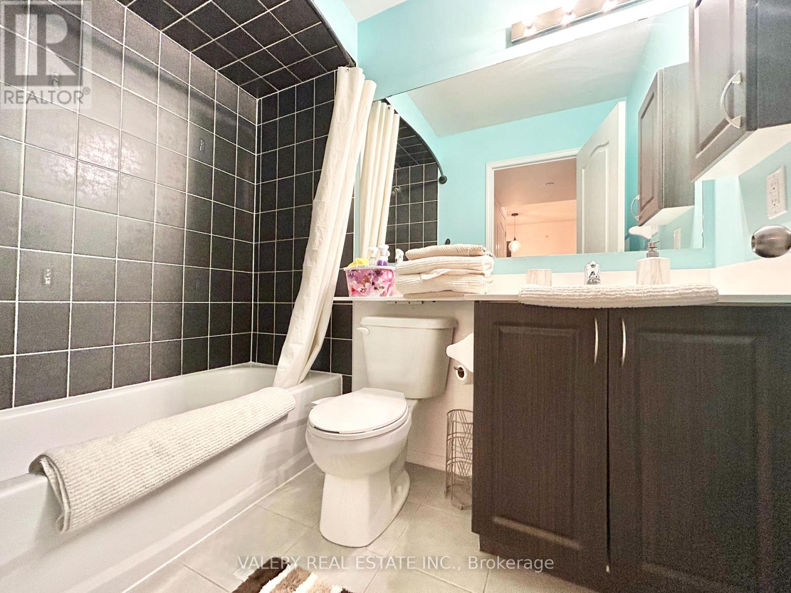 39 - 51 Hays Boulevard, Oakville, Ontario  L6H 0J1 - Photo 12 - W13602944