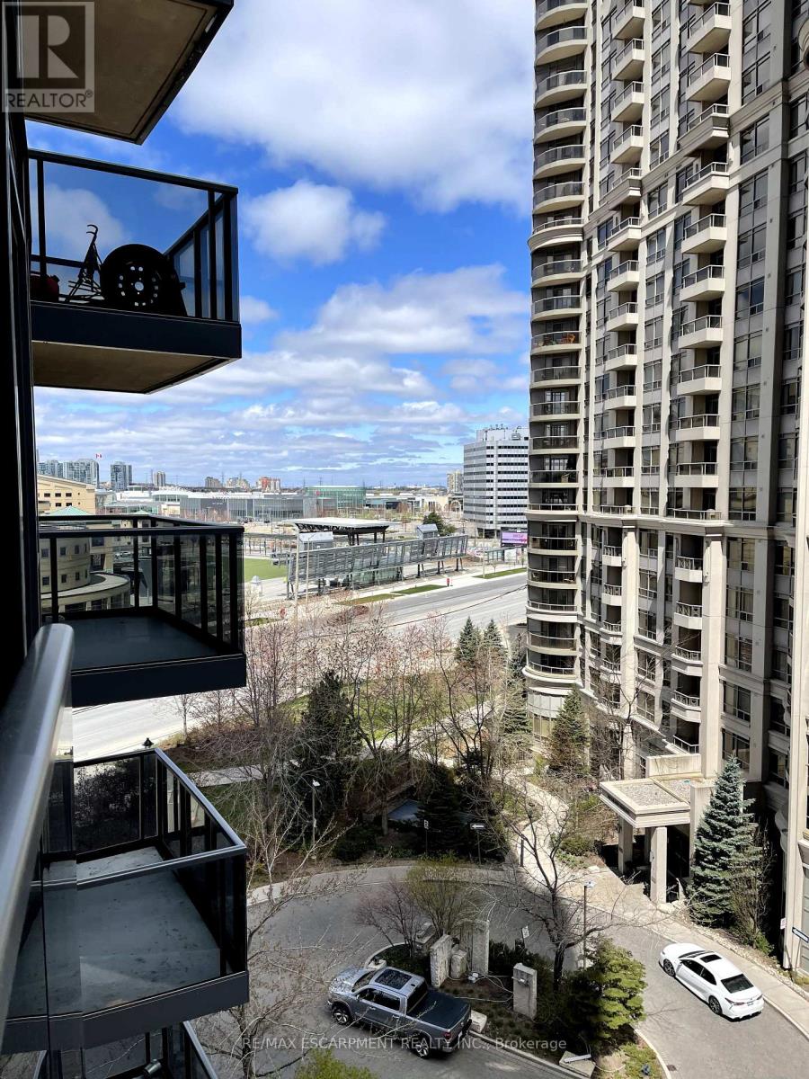 708 - 330 Burnhamthorpe Road S, Mississauga, Ontario  L5B 0E1 - Photo 15 - W13602986