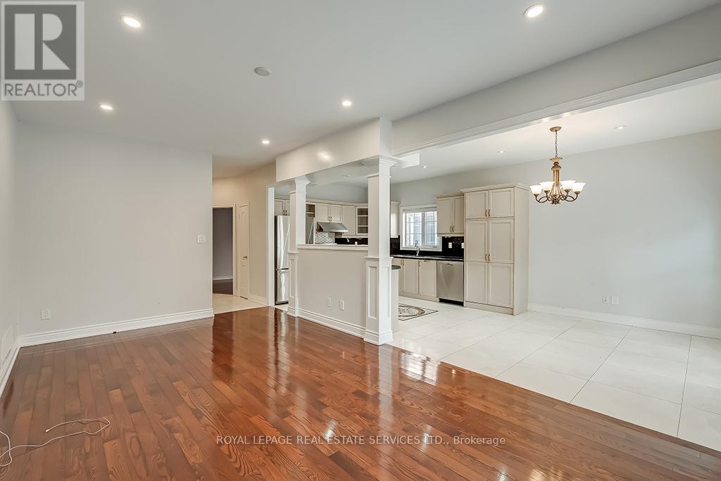 2596 North Ridge Trail, Oakville, Ontario  L6H 7L5 - Photo 20 - W13602988