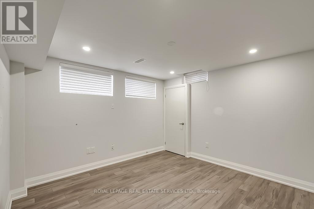 2596 North Ridge Trail, Oakville, Ontario  L6H 7L5 - Photo 35 - W13602988