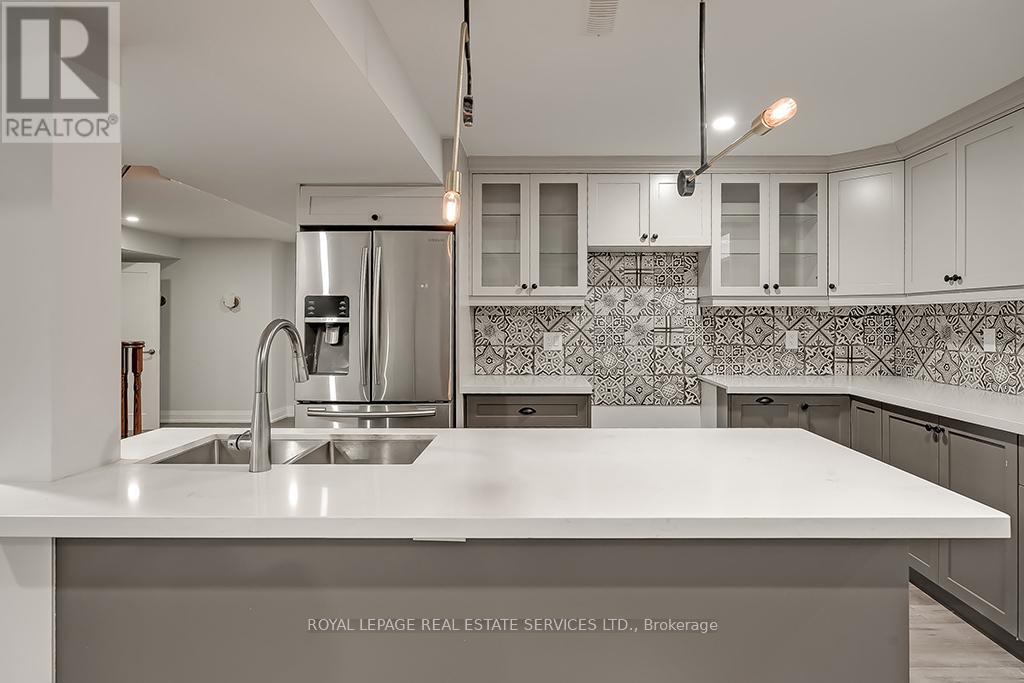 2596 North Ridge Trail, Oakville, Ontario  L6H 7L5 - Photo 43 - W13602988